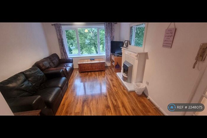 1 Bedroom Flat To Rent In Merchant City Townhead, Glasgow, G4