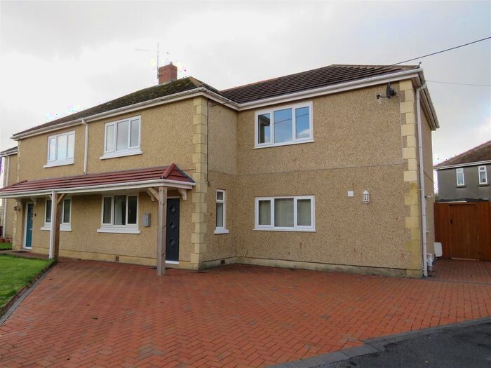 4 Bedroom Semi-Detached House To Rent In Heol Vaughan, Burry Port, SA16