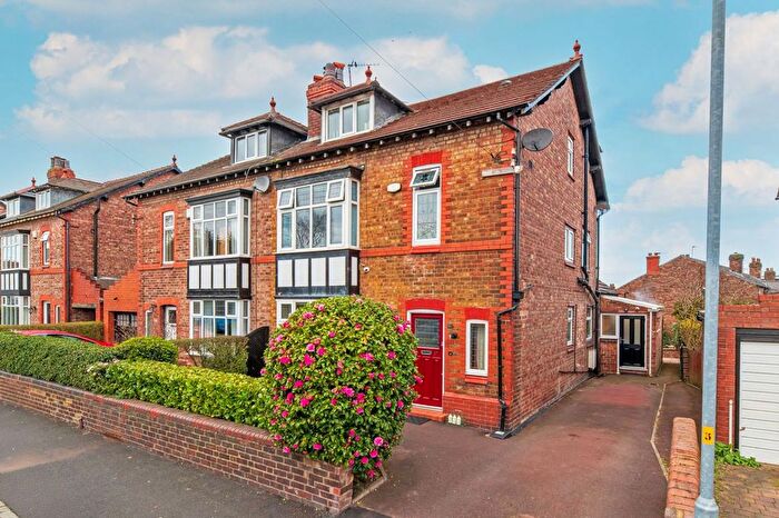 5 Bedroom Semi Detached House For Sale In Victoria Road, Stockton Heath, WA4