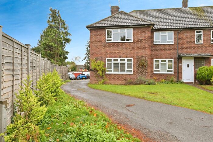 2 Bedroom Maisonette For Sale In Bengeo Street, Hertford, SG14