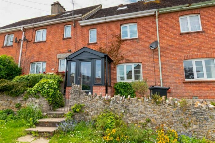 3 Bedroom Detached House To Rent In Swanage, BH19