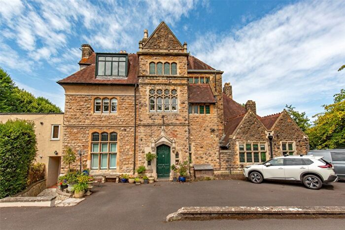 2 Bedroom Flat For Sale In Church Road, Stoke Bishop, Bristol, BS9