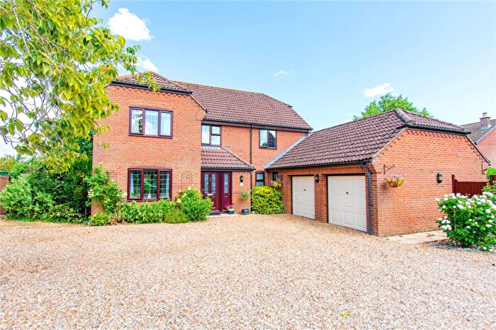 4 Bedroom Detached House For Sale In Northfields, Bulkington, Devizes, Wiltshire, SN10