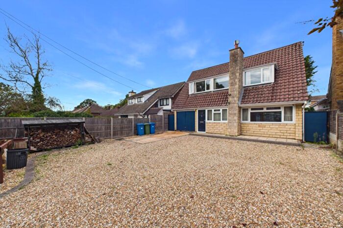 4 Bedroom Detached House For Sale In Yeovil Road, Owlsmoor, Sandhurst, Berkshire, GU47