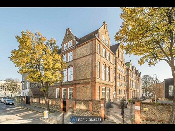 Studio To Rent In Ecclesbourne Road, London, N1