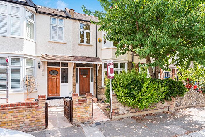 3 Bedroom Terraced House For Sale In Netherbury Road, London, W5