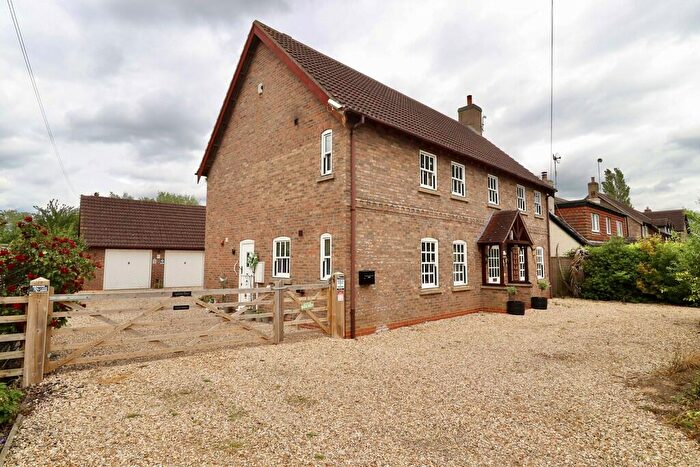4 Bedroom Detached House For Sale In Bleasby Moor, Market Rasen, LN8
