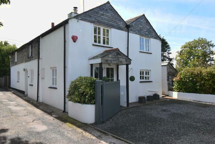 3 Bedroom Semi-Detached House For Sale In Watergate Lane, St. Mabyn, Bodmin, PL30
