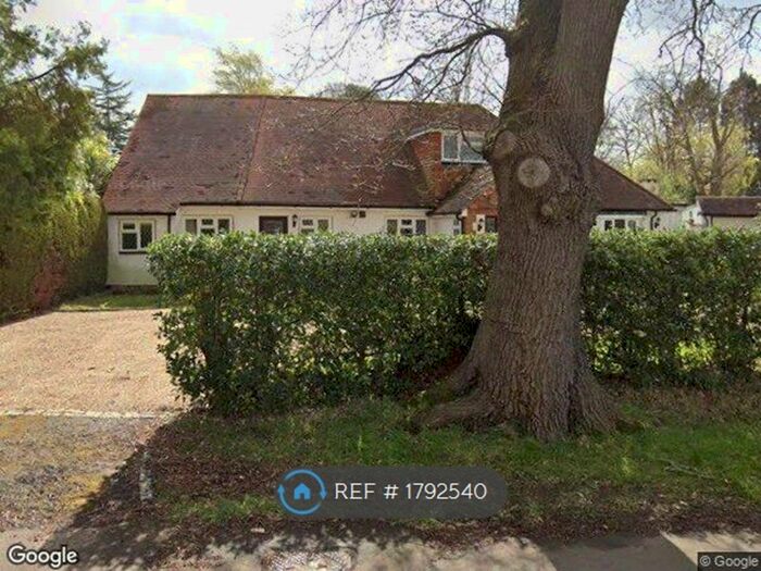 1 Bedroom Semi-Detached House To Rent In Almners Road, Chertsey, KT16