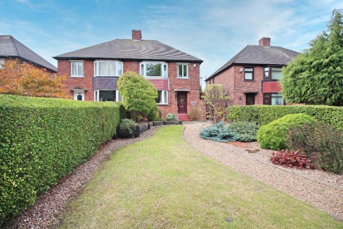 3 Bedroom Semi-Detached House For Sale In Retford Road, Sheffield, S13