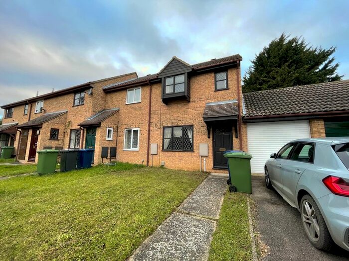 3 Bedroom End Of Terrace House To Rent In The Rowans, Milton, Cambridge, CB24