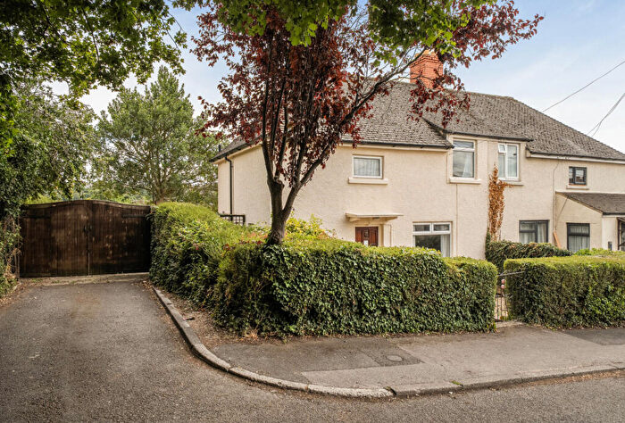 3 Bedroom Semi Detached House For Sale In Cutler Road, Stroud, Gloucestershire, GL5