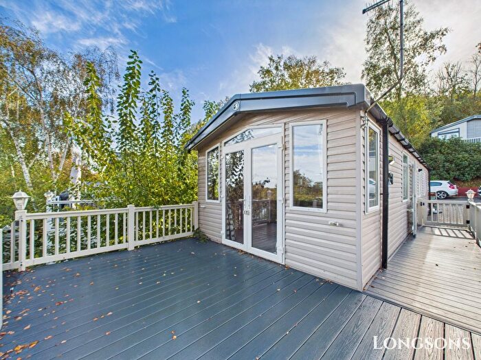 2 Bedroom Park Home For Sale In Ivyhouse Lane, Hastings, TN35