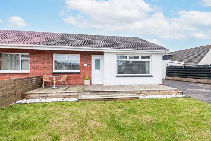 2 Bedroom Semi Detached Bungalow For Sale In Lochinver Crescent, Dundee, DD2