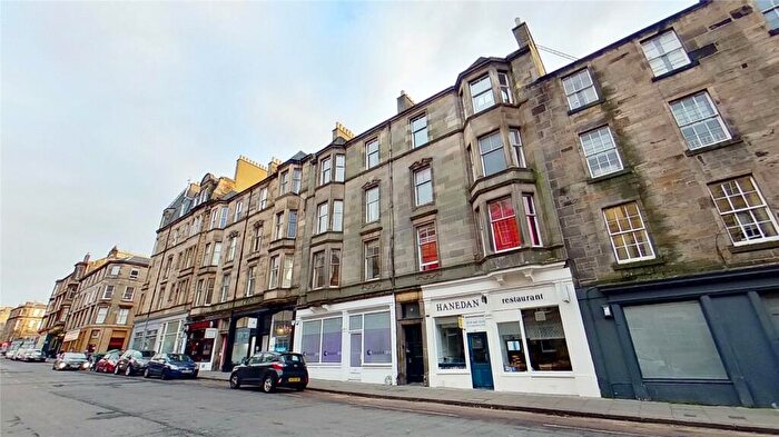 2 Bedroom Flat To Rent In West Preston Street, Edinburgh, EH8
