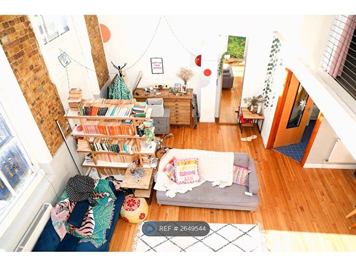 2 Bedroom Maisonette To Rent In Principal Square, London, E9