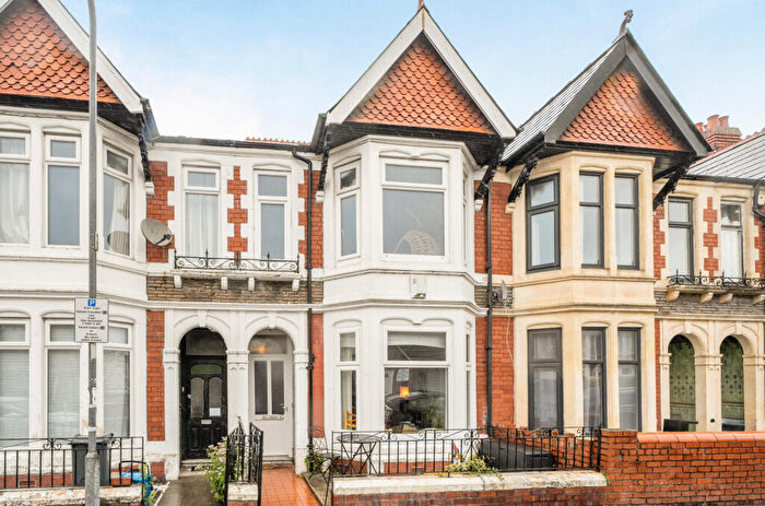 3 Bedroom Terraced House For Sale In Llanishen Street, Cardiff, CF14