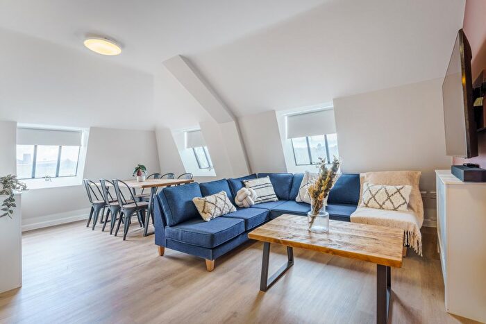 6 Bedroom Property To Rent In Flat, Isca Lofts, Exeter, EX4