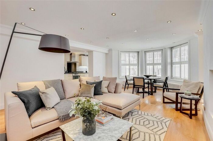 2 Bedroom Flat To Rent In Pont Street, Knightsbridge, SW1X