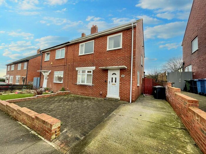 3 Bedroom Semi-Detached House For Sale In Grotto Road, Marsden, South Shields, Tyne And Wear, NE34