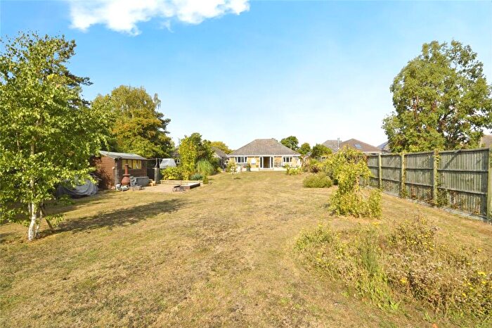 3 Bedroom Bungalow For Sale In Avery Way, Allhallows, Rochester, Kent, ME3