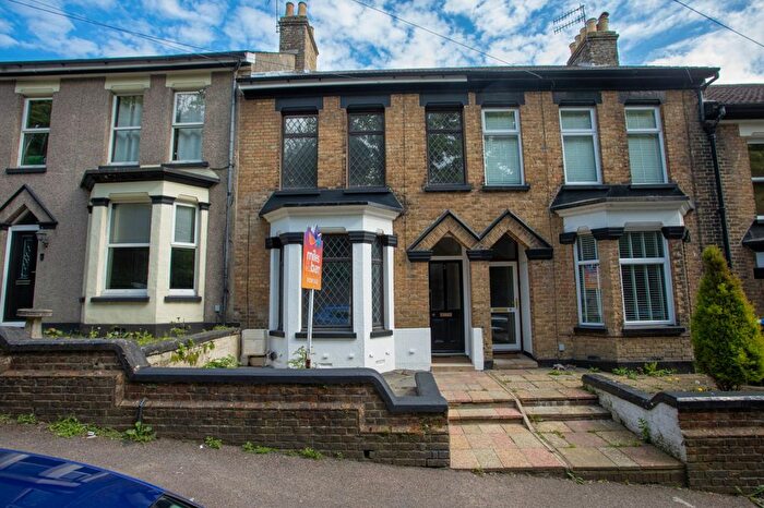 3 Bedroom Terraced House For Sale In Crabble Road, River, Kent, CT17