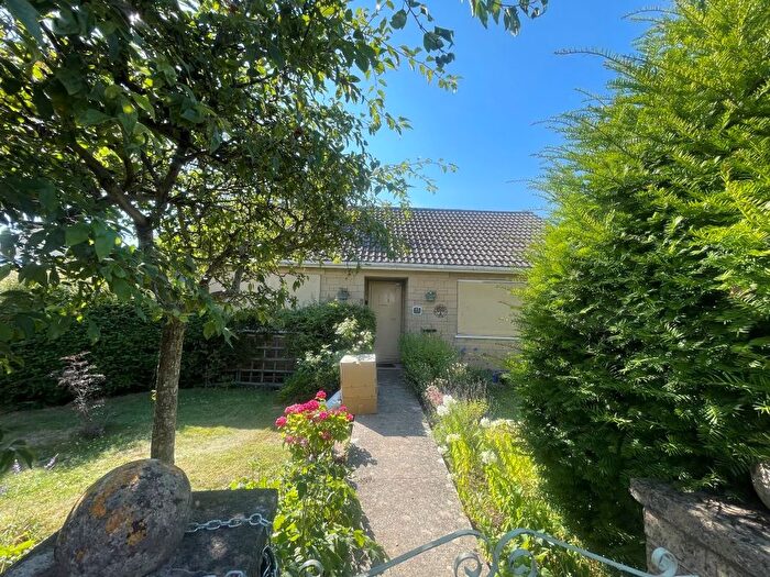 Detached Bungalow For Sale In Summersfield Road Minchinhampton, Stroud, Gloucestershire, GL6