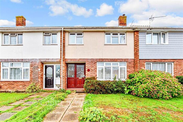 3 Bedroom Terraced House For Sale In Meyrick Road, Havant, Hampshire, PO9