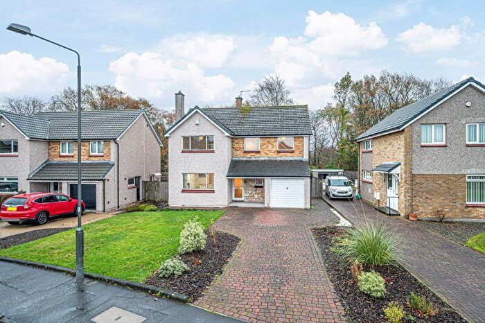 4 Bedroom Detached House For Sale In Dalmahoy Crescent, Kirkcaldy, KY2