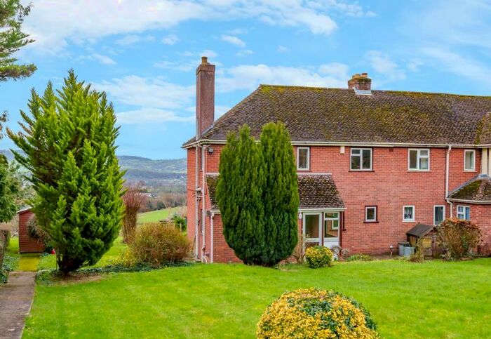 2 Bedroom Cottage For Sale In Manson, Monmouth, NP25