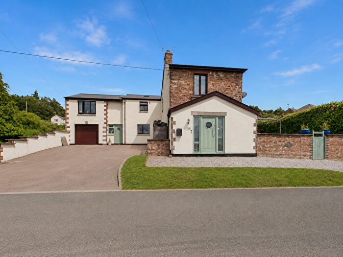 4 Bedroom Detached House For Sale In Beech Road, Yorkley, Lydney, GL15