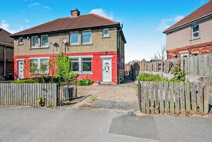 3 Bedroom Semi-Detached House For Sale In Whitehall Avenue, Wyke, West Yorkshire, BD12
