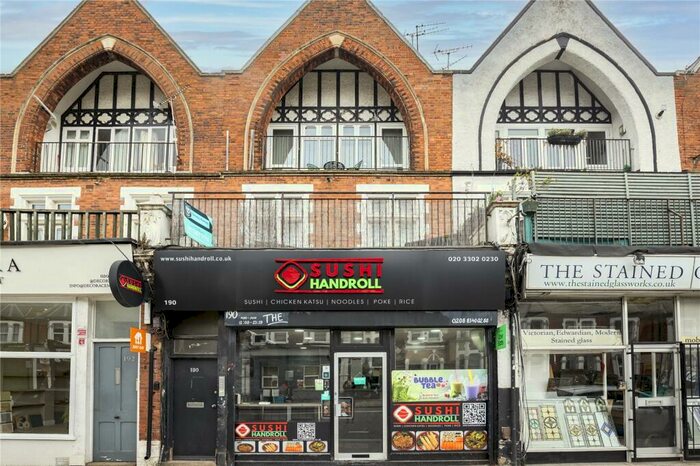 Apartment To Rent In Archway Road, Highgate, London, N6