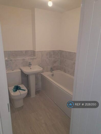 2 Bedroom Flat To Rent In Coventry, Coventry, CV6