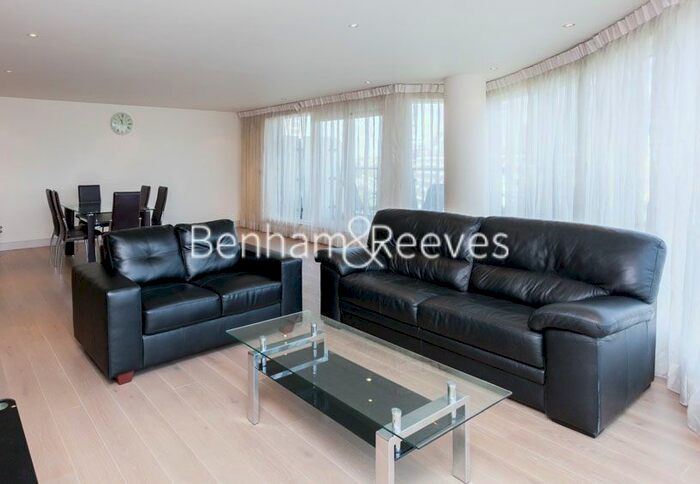 2 Bedroom Flat To Rent In Townmead Road, Imperial Wharf, SW6