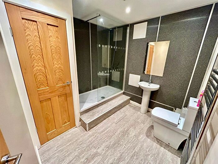 1 Bedroom Flat To Rent In Denby Street, Sheffield, S2