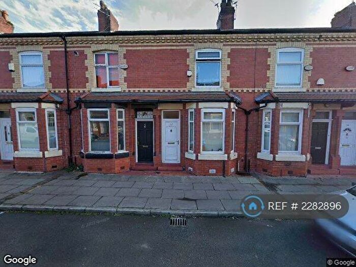 3 Bedroom Terraced House To Rent In Blandford Road, Salford, M6