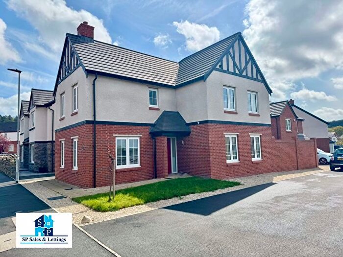 4 Bedroom Detached House To Rent In Jade Grove, Coalville, LE67