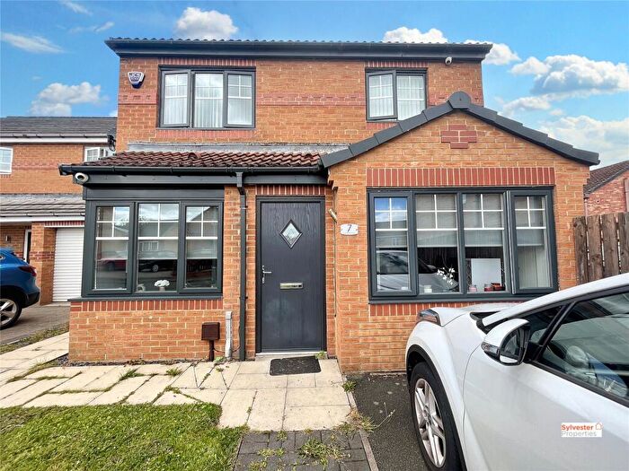 4 Bedroom Detached House For Sale In Cloverhill Court, Craghead, Stanley, County Durham, DH9