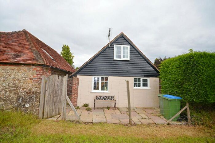 Flat To Rent In Gay Street, Pulborough, RH20
