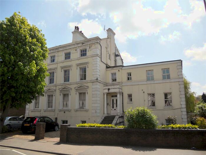 1 Bedroom Apartment To Rent In Station Road, Redhill, Surrey, RH1