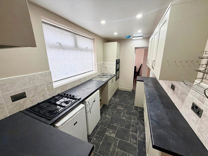 3 Bedroom Semi-Detached House To Rent In Wilson Street, Crook, DL15