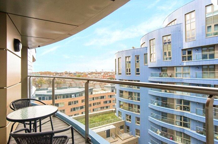 2 Bedroom Apartment To Rent In Gillespie Court, Queensland Terrace, London, N7