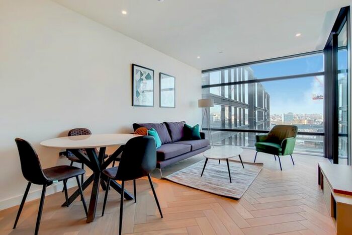 1 Bedroom Flat To Rent In Principal Tower, London, EC2A