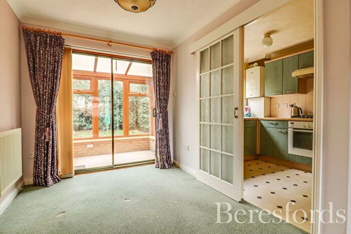 3 Bedroom End Of Terrace House For Sale In Greene View, Braintree, CM7