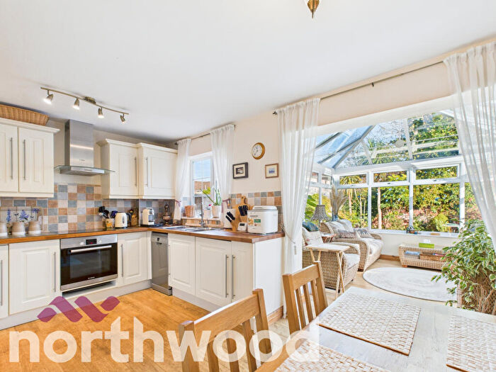 3 Bedroom Semi Detached House For Sale In Ericson Drive, Southport, PR8