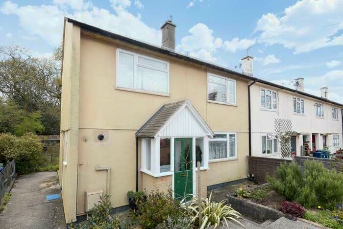 3 Bedroom Terraced House To Rent In Chillingworth Cresce, Headington, OX3