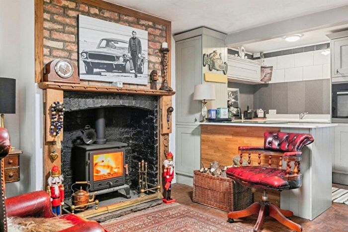 2 Bedroom Cottage For Sale In Scotts Row, Ramsey, Huntingdon, PE26