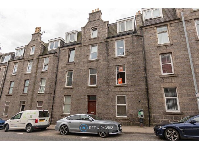 1 Bedroom Flat To Rent In Esslemont Avenue, Aberdeen, AB25
