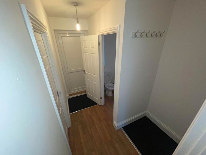 2 Bedroom Apartment To Rent In High Street, Biggleswade, SG18